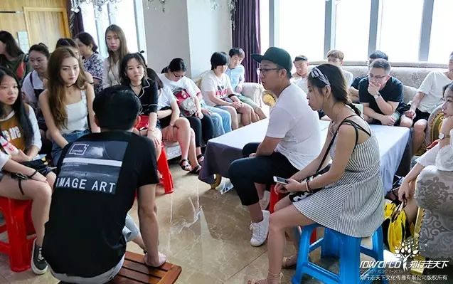深圳知行走天下文化传播有限公司