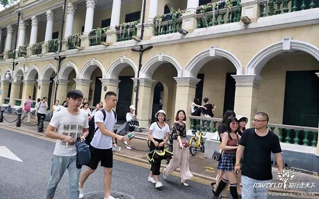 深圳知行走天下文化传播有限公司