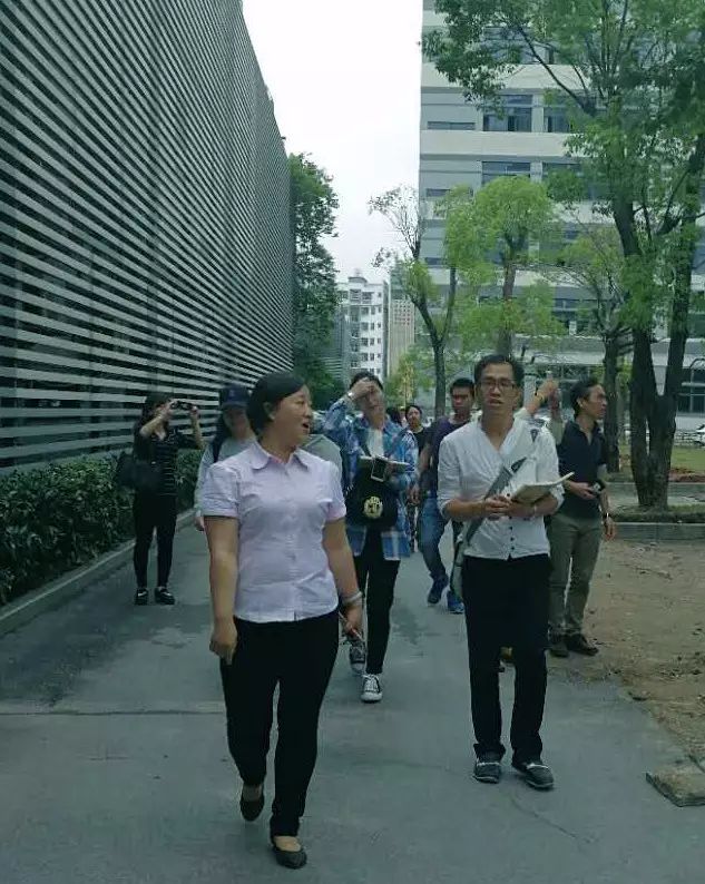 知行走天下