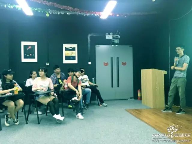 深圳知行走天下文化传播有限公司