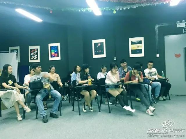 深圳知行走天下文化传播有限公司