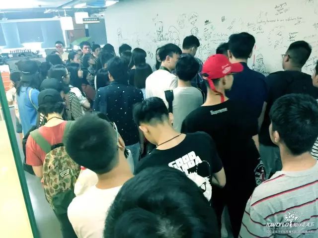 知行走天下