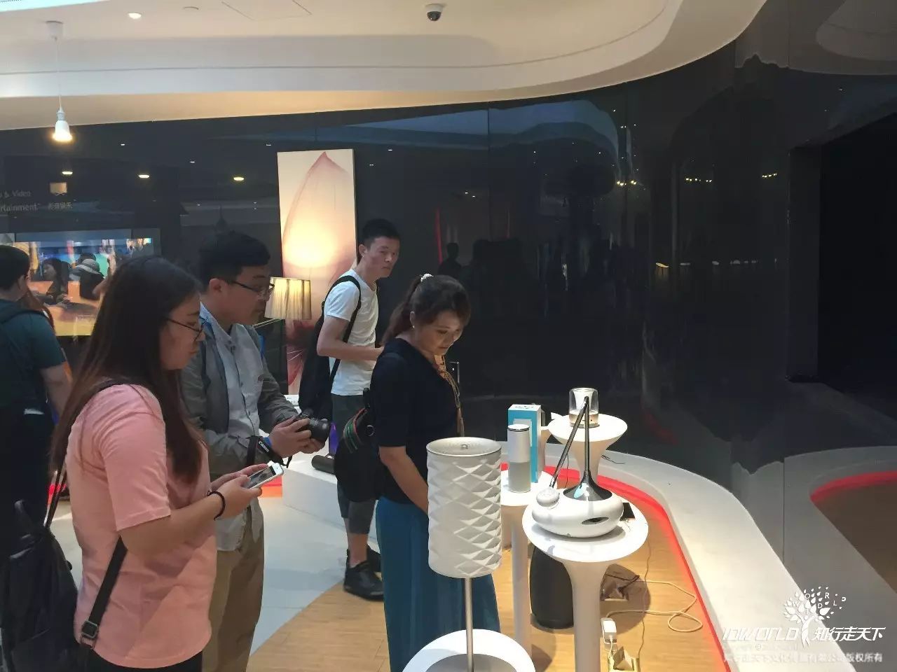 知行走天下