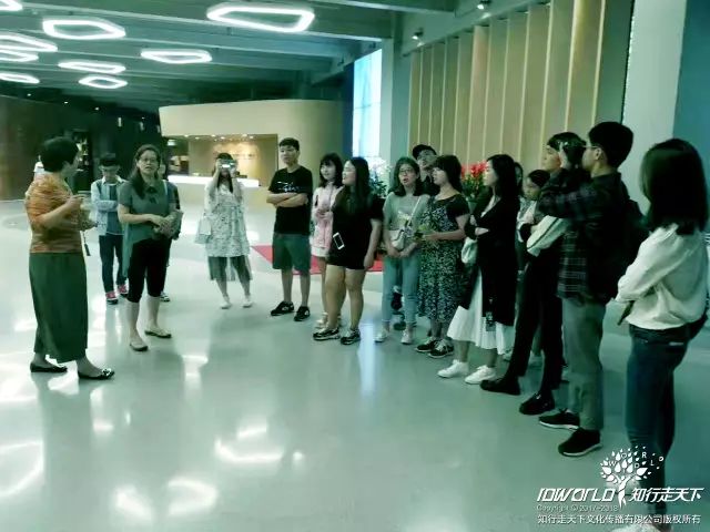 深圳知行走天下文化传播有限公司
